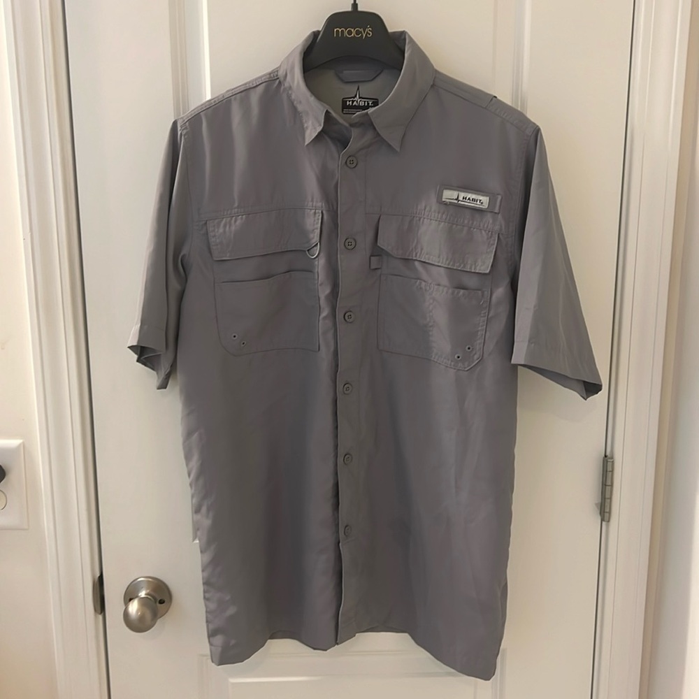 Gray Habit fishing shirt. Like new condition.